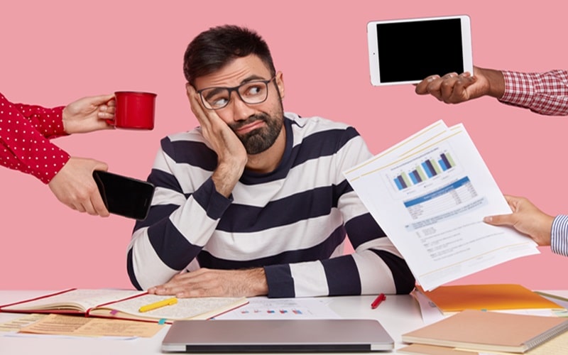10 Challenges Master’s & PhD Students Face When Applying for Academic Positions and Navigating the Admission Process